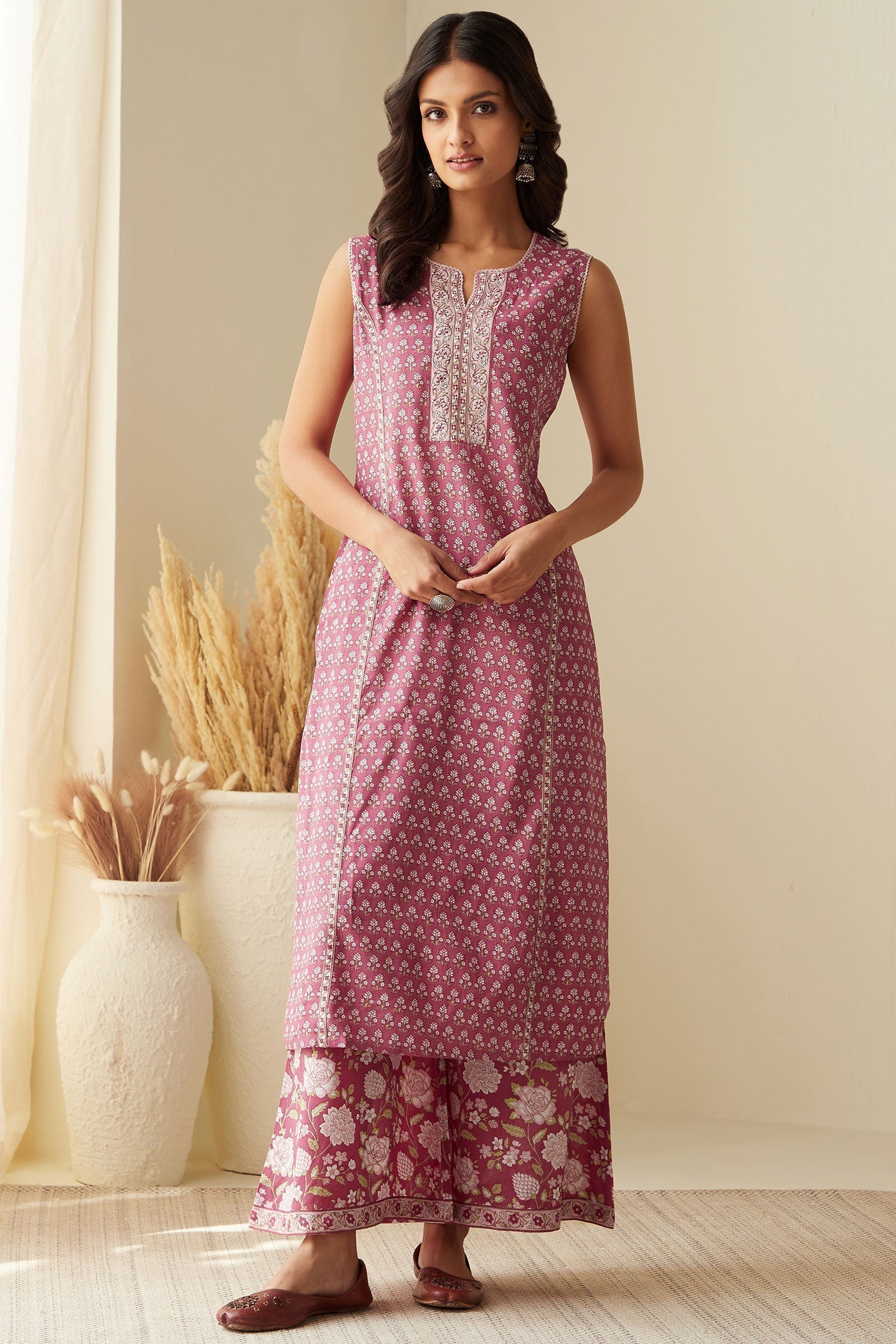 3_180_98.jpg Rosheen Mahi Sanganeri Kurta - Image 1