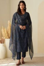 Rehnuma Azarin Kurta - Image 6