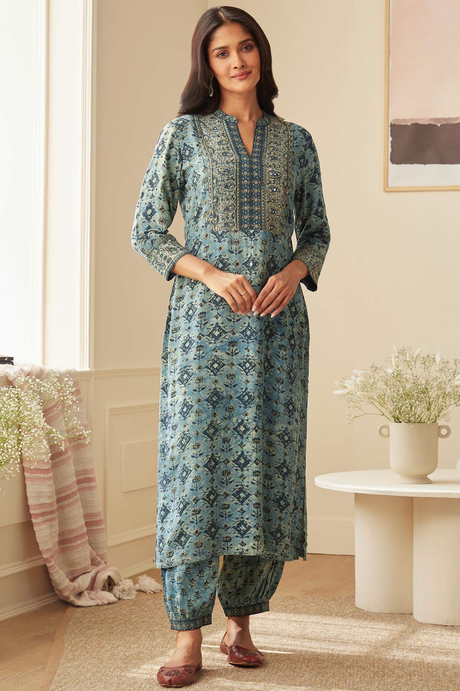 54_1_32.jpg Sehra Saira Akola Kurta - Image 1