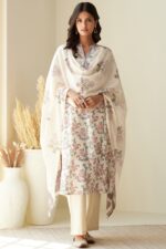 Gulbarg Samrina Kurta - Image 6