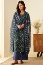 Sehra Samina Bagru Kurta - Image 5