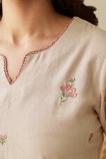 Nazm Mahnoor Kurta - Image 3