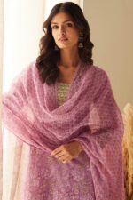 Rosheen Seerat Sanganeri Kurta - Image 5