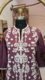 "Farzana" Mauve Hand Embroidered Kurta Set(2pc) - Image 8